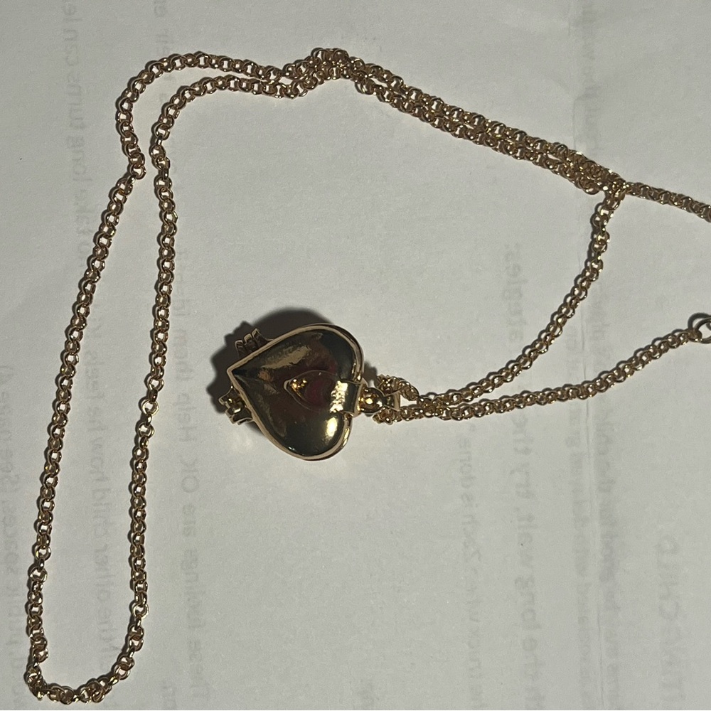 Gold Heart Locket Necklace - Picture 4 of 5